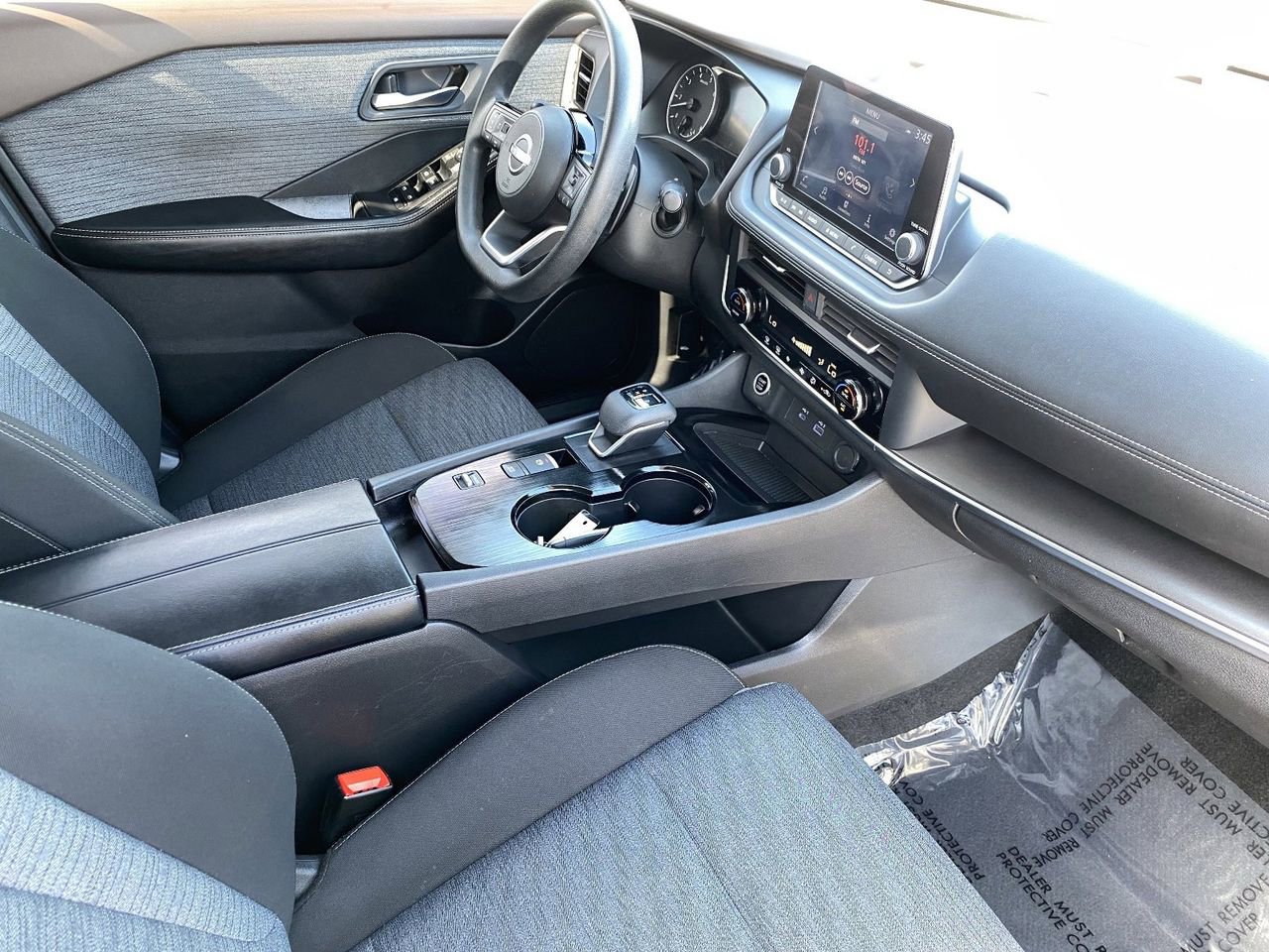 Certified 2023 Nissan Rogue SV FWD image 9