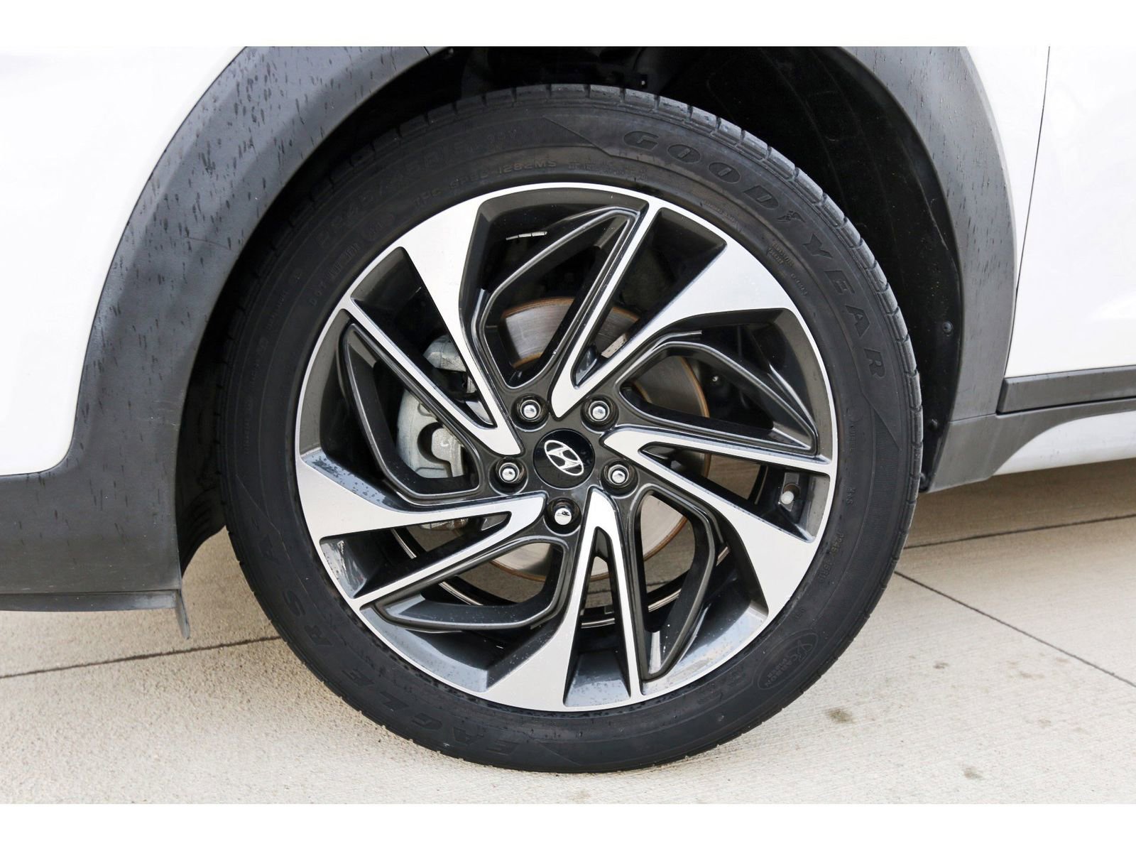 Used 2019 Hyundai Tucson Sport w/ Cargo Package FWD image 31