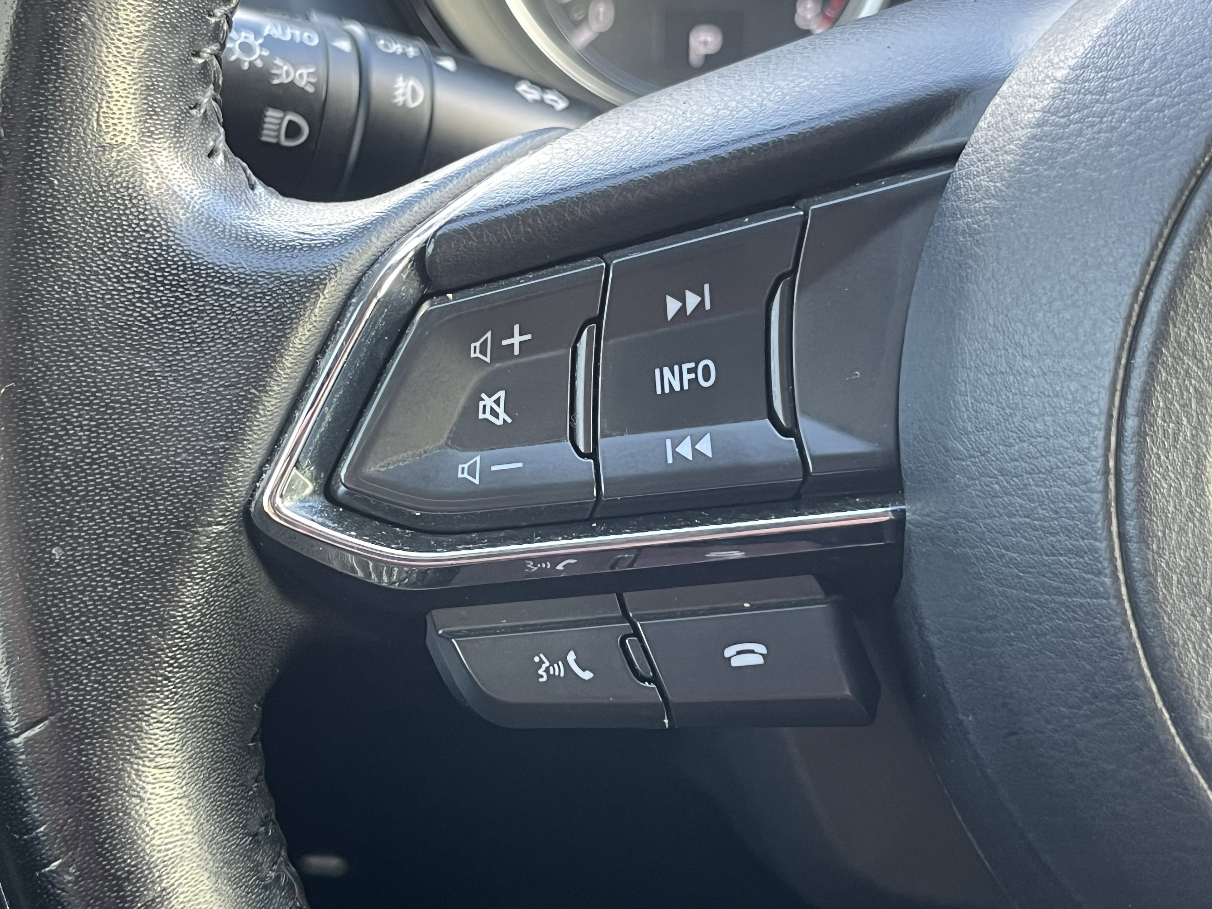 Used 2021 MAZDA CX-9 Touring w/ Touring Premium Package AWD/4WD image 19