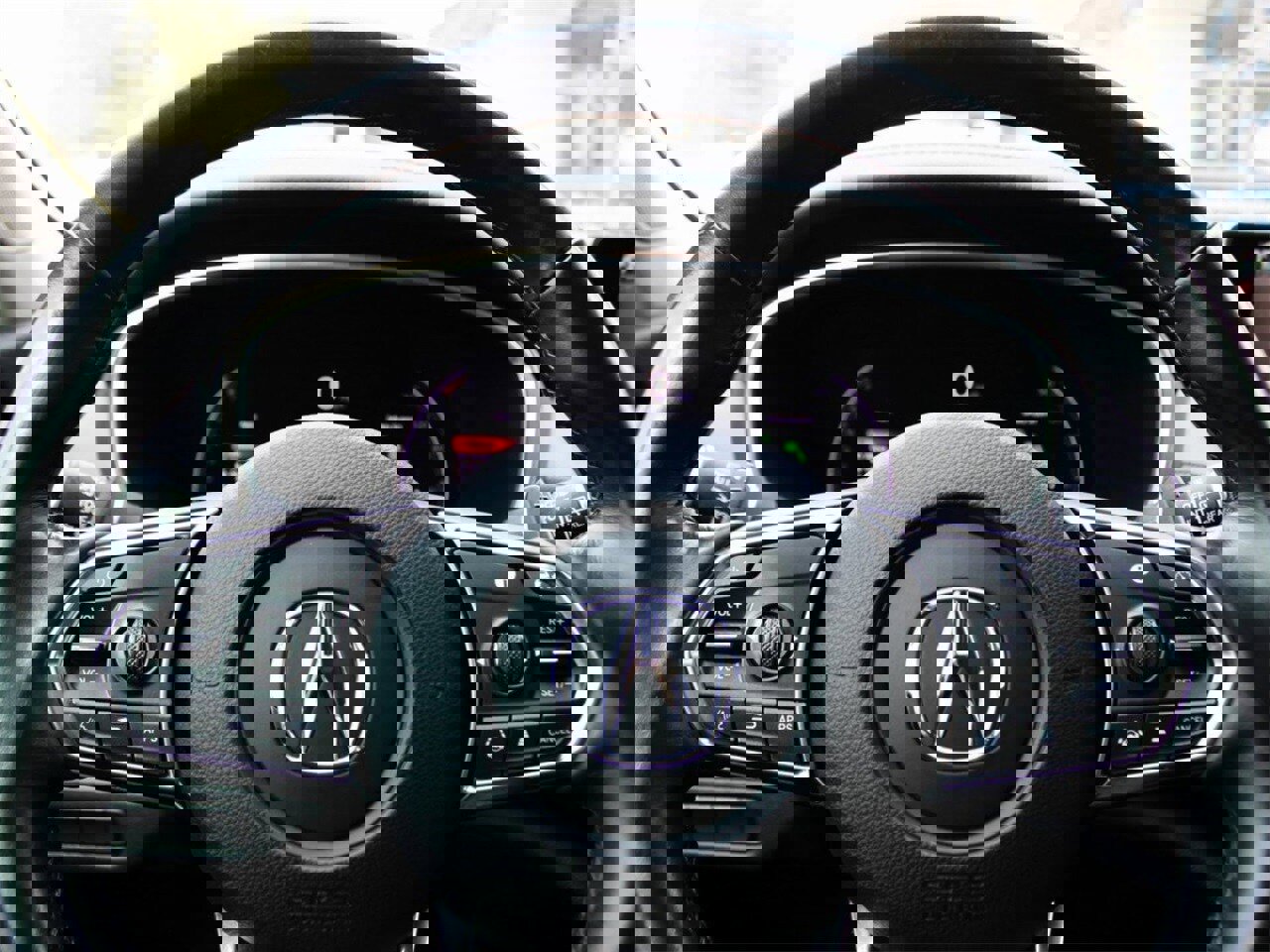 Used 2023 Acura MDX FWD image 35