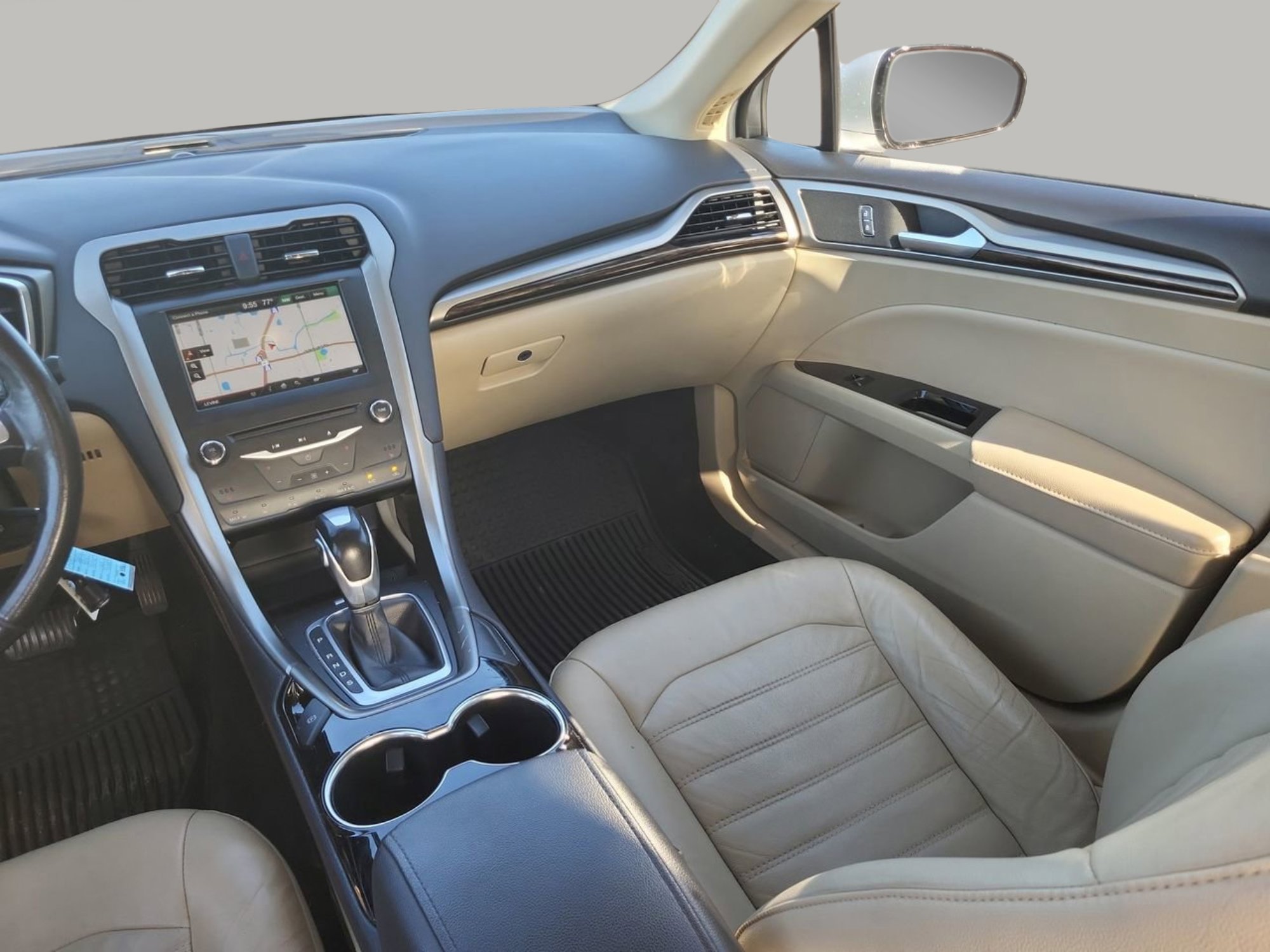 Used 2014 Ford Fusion SE w/ Equipment Group 202A image 13