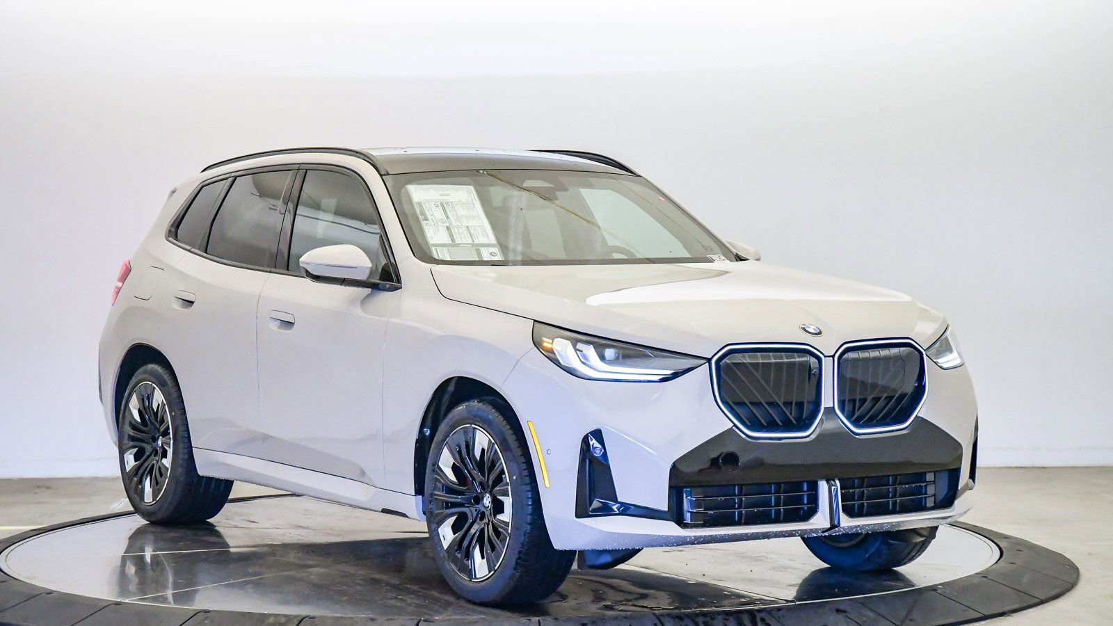 New 2026 BMW X3 xDrive30 w/ Premium Package AWD/4WD image 6