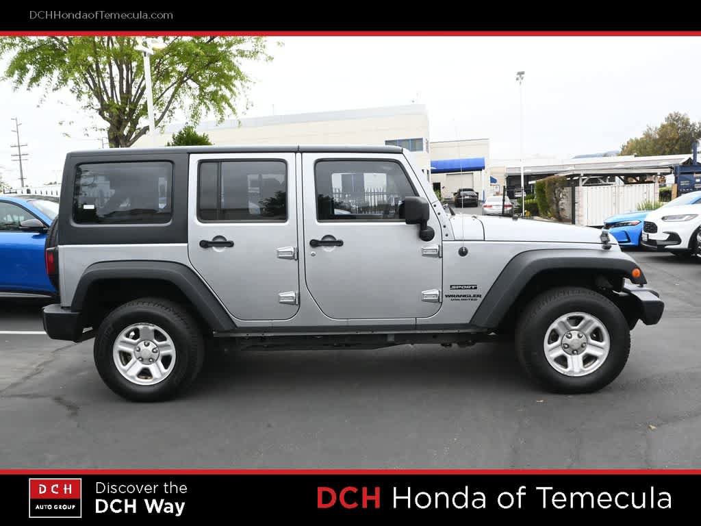 Used 2013 Jeep Wrangler Unlimited Sport AWD/4WD image 5