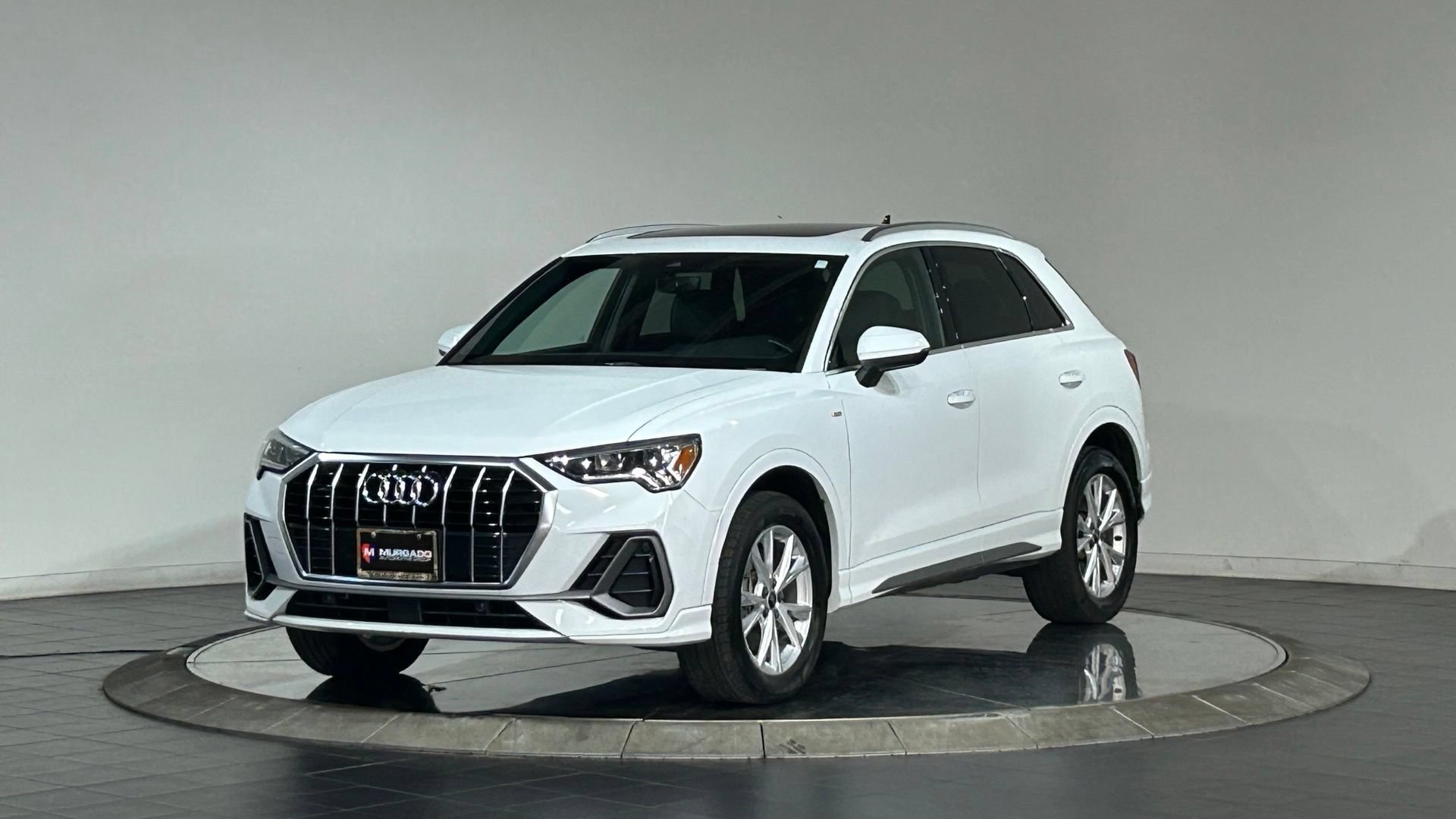 Used 2021 Audi Q3 2.0T Premium Plus w/ Premium Plus Package AWD/4WD image 5
