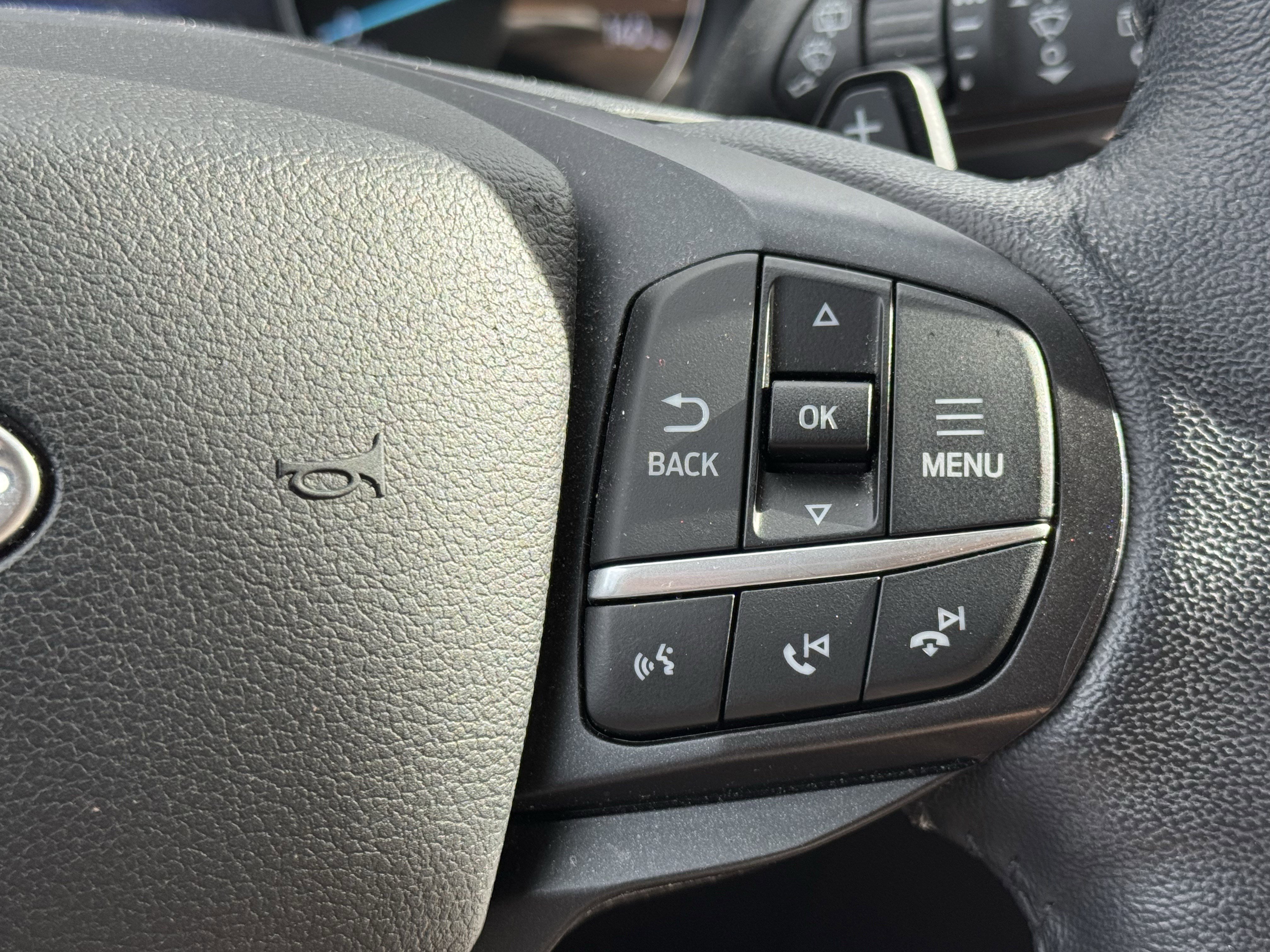 Certified 2020 Ford Explorer XLT w/ Equipment Group 202A image 17