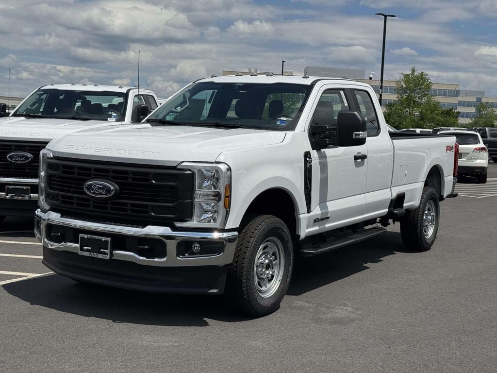 New 2026 Ford F350 XL w/ FX4 Off-Road Package AWD/4WD image 6