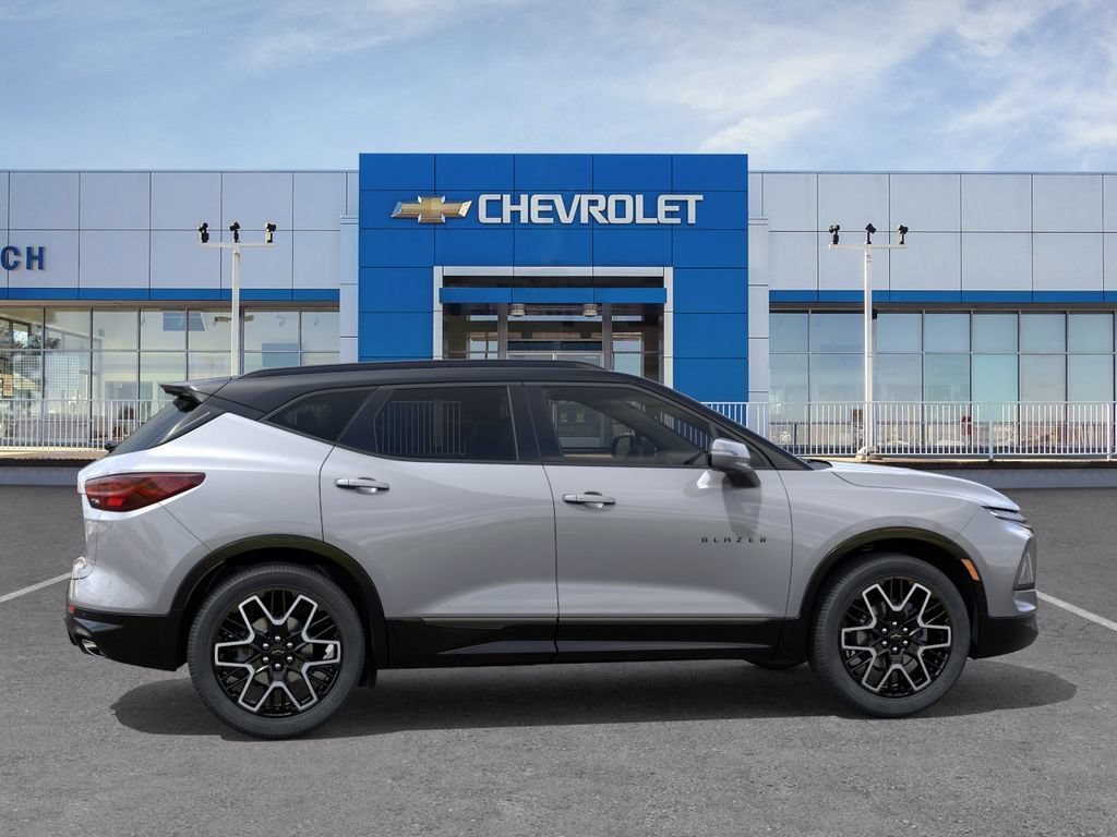 New 2026 Chevrolet Blazer RS w/ Driver Confidence II Package AWD/4WD image 5