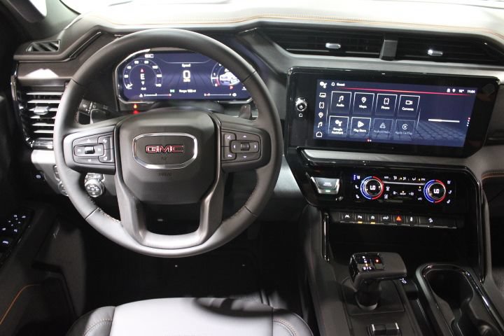 New 2026 GMC Sierra 1500 AT4 w/ Technology Package AWD/4WD image 33