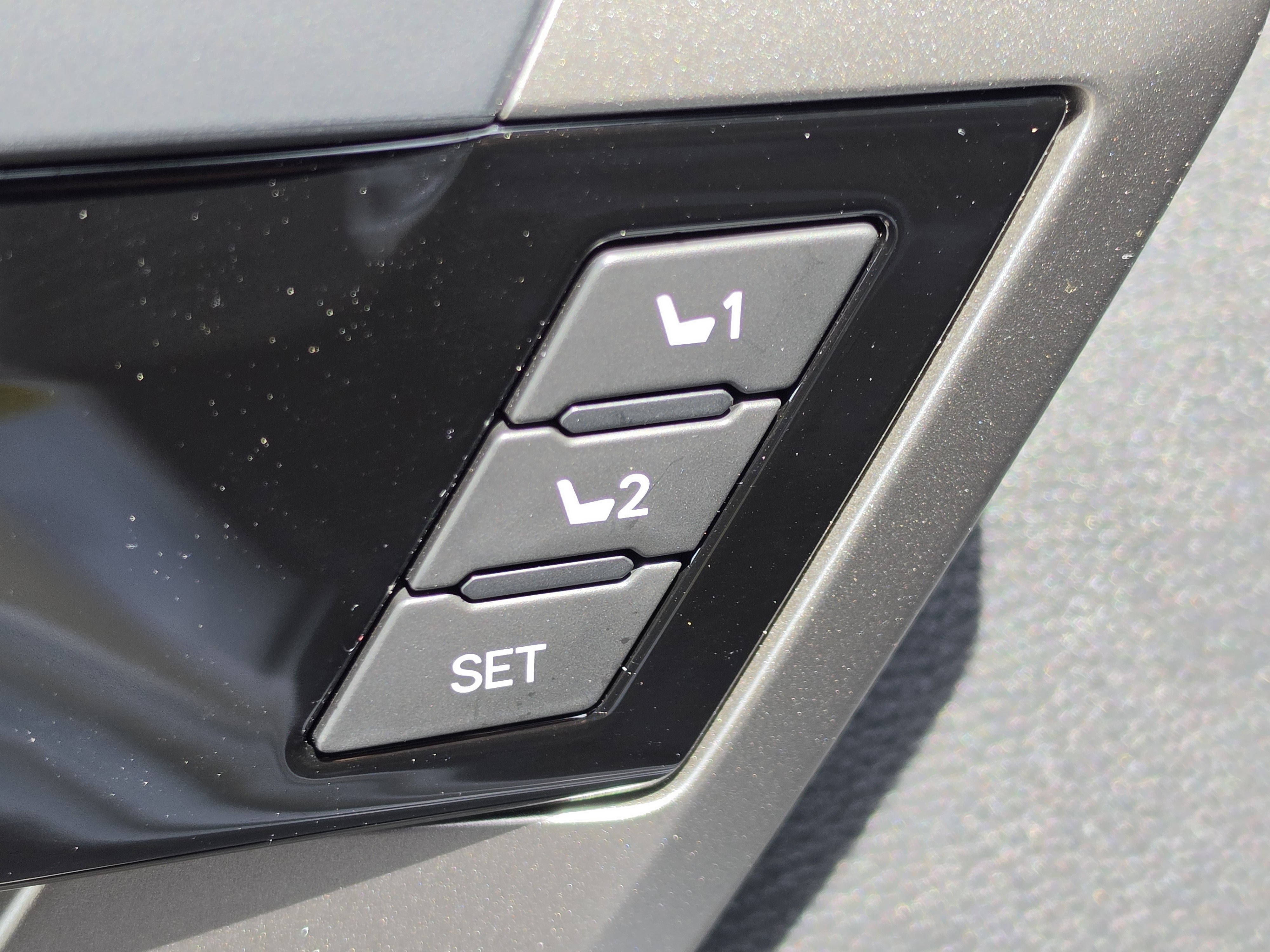 Certified 2025 Toyota Tundra Limited w/ TRD Off-Road Package image 14