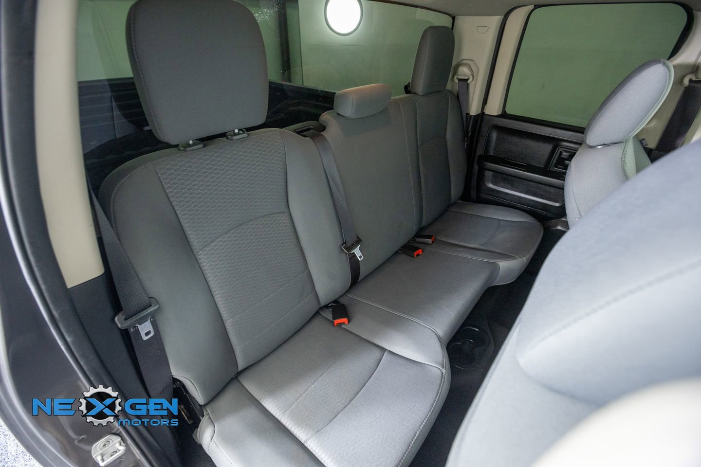 Used 2018 RAM 1500 Express w/ Express Value Package AWD/4WD image 36