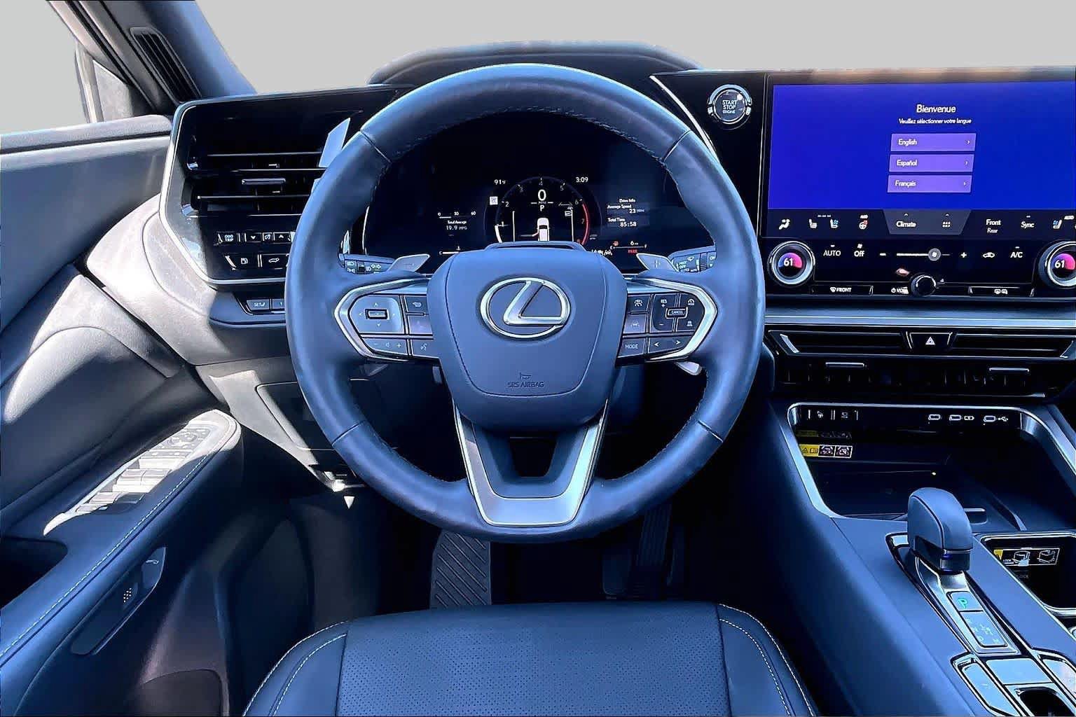 Used 2025 Lexus TX 350 FWD w/ Technology Package image 5