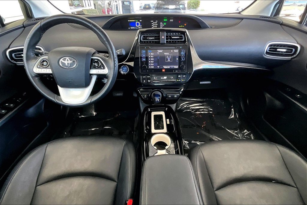 Used 2016 Toyota Prius Four w/ Advanced Technology Package FWD image 7