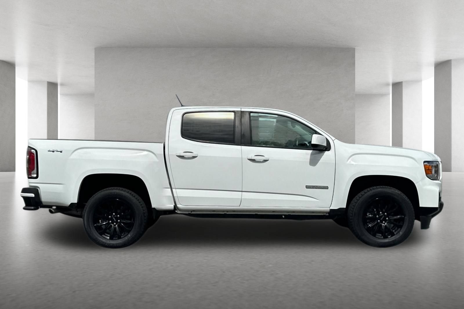 Used 2022 GMC Canyon Elevation w/ Trailering Package AWD/4WD image 3