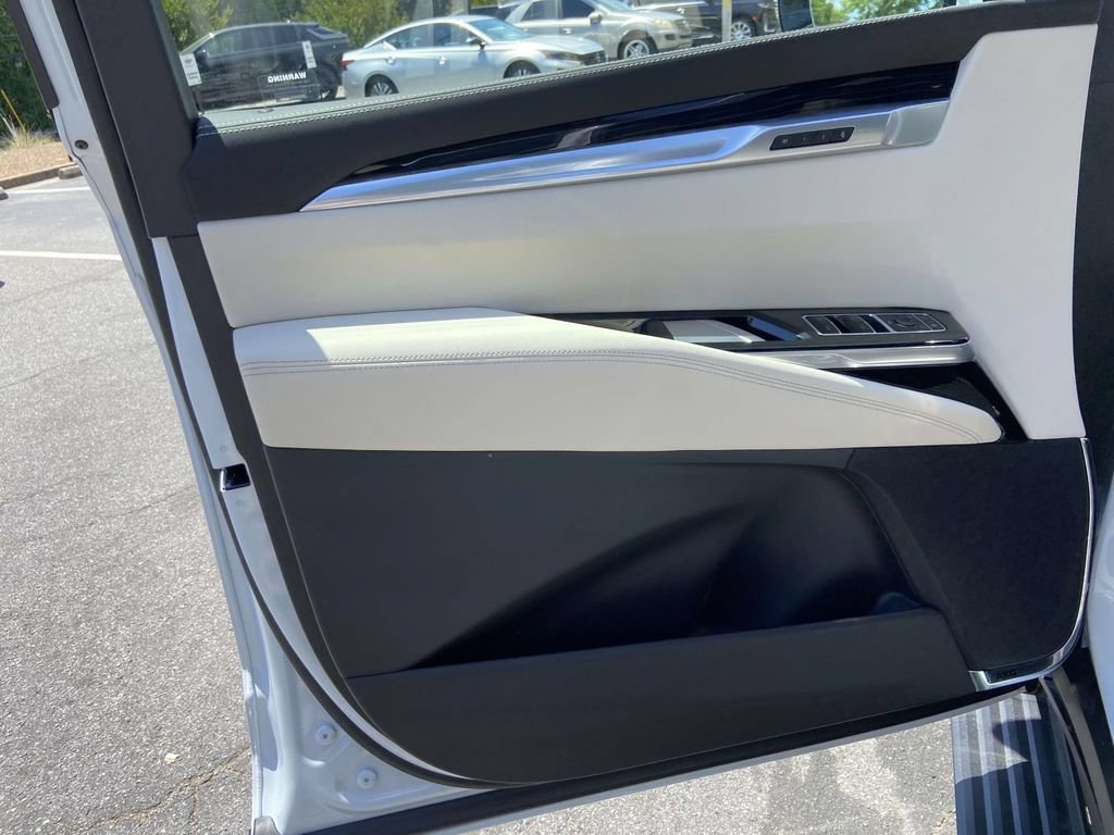 New 2026 Cadillac Escalade Sport w/ Touring Package AWD/4WD image 16