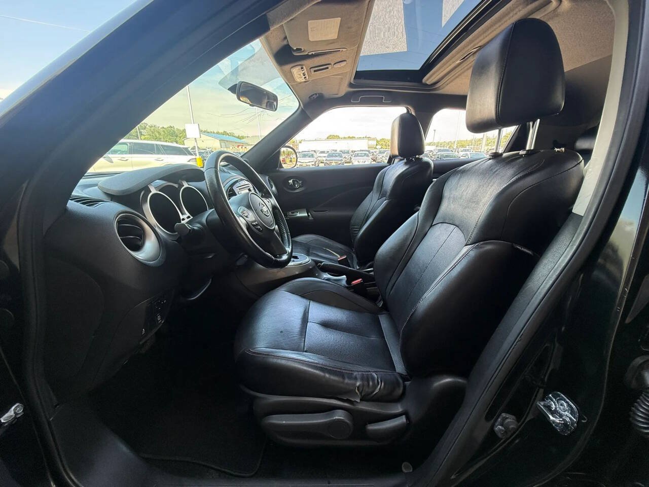 Used 2014 Nissan Juke SL AWD/4WD image 19