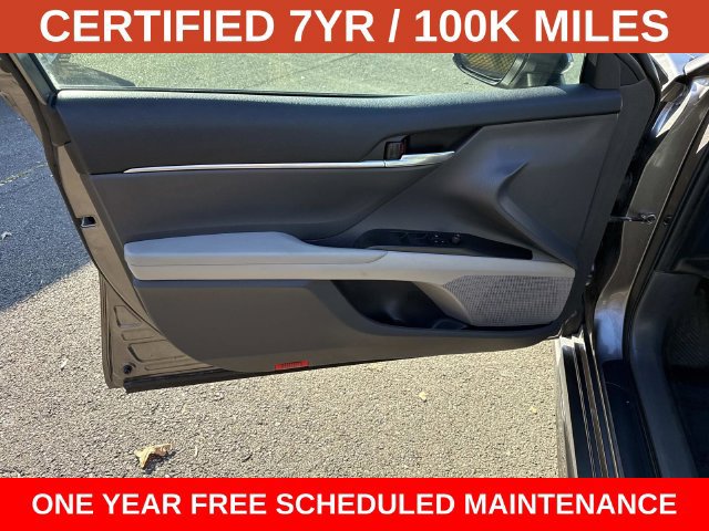 Used 2021 Toyota Camry SE FWD image 13