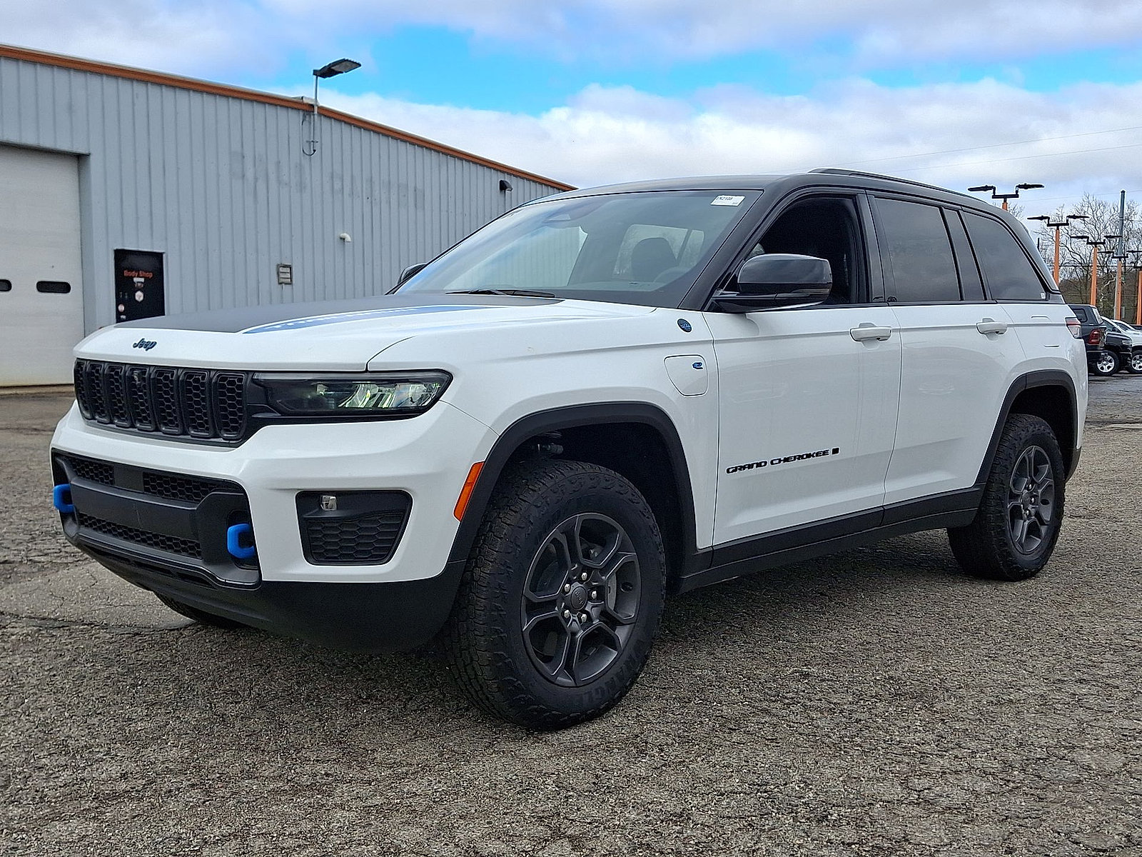 New 2024 Jeep Grand Cherokee Trailhawk AWD/4WD image 10