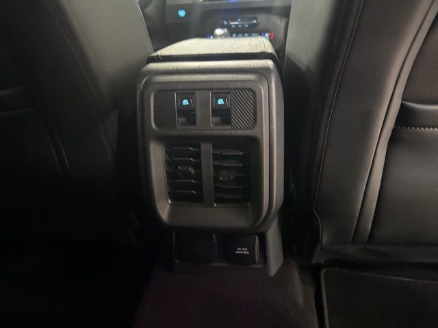 Used 2025 Ford Bronco Outer Banks image 14