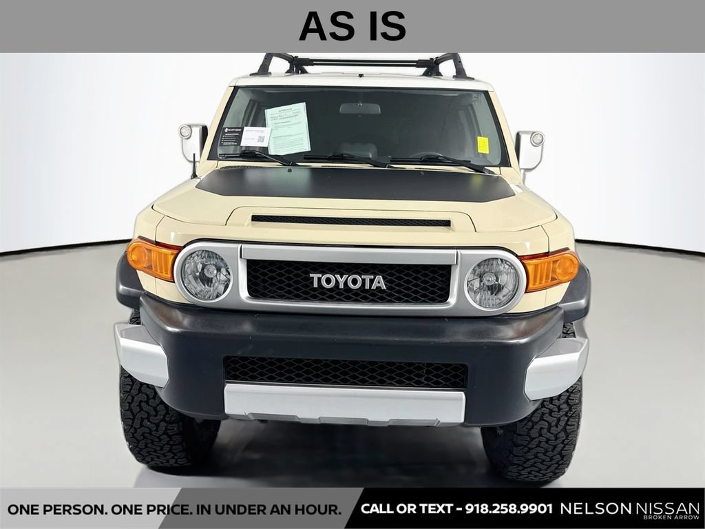 Used 2008 Toyota FJ Cruiser 4WD image 2