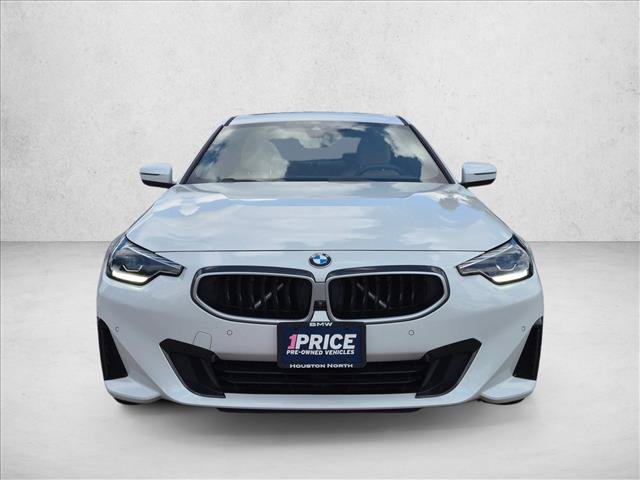 Used 2025 BMW 230i Coupe w/ Convenience Package RWD image 2