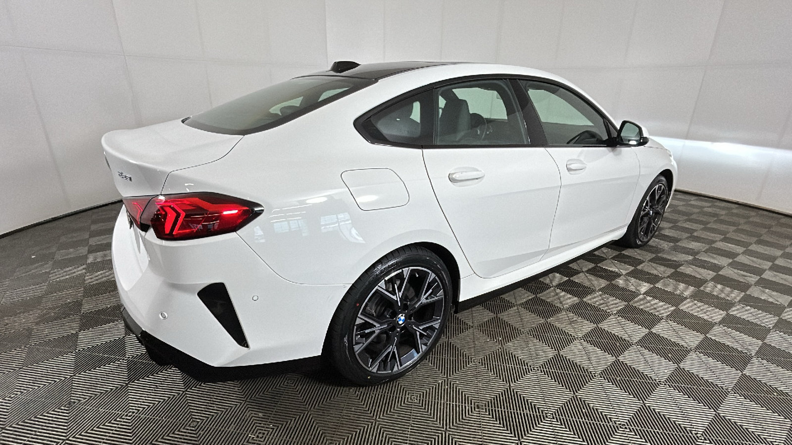 Used 2025 BMW 228i xDrive AWD/4WD image 3