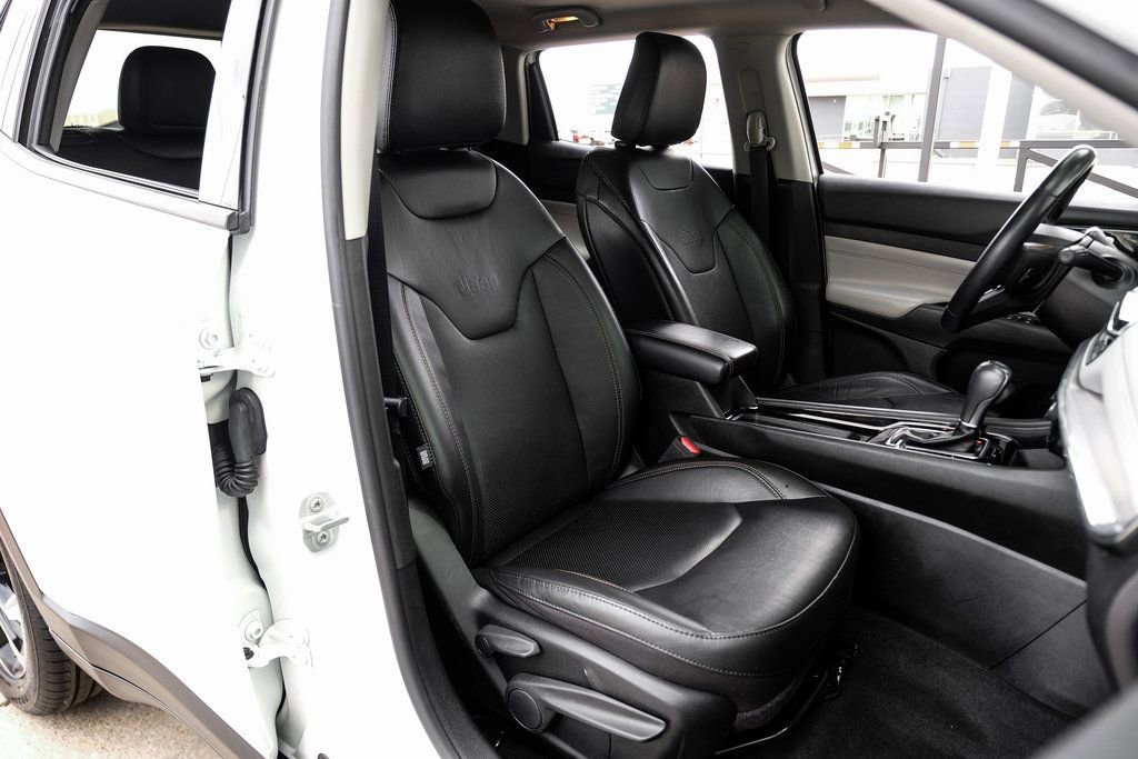 Used 2022 Jeep Compass Limited image 45