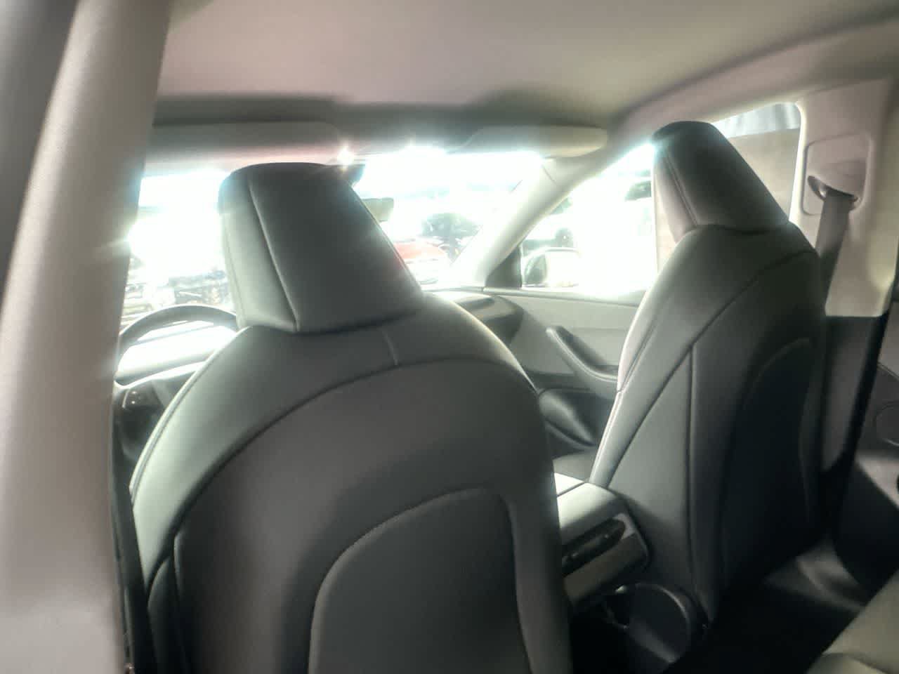 Used 2026 Tesla Model Y 2WD image 23