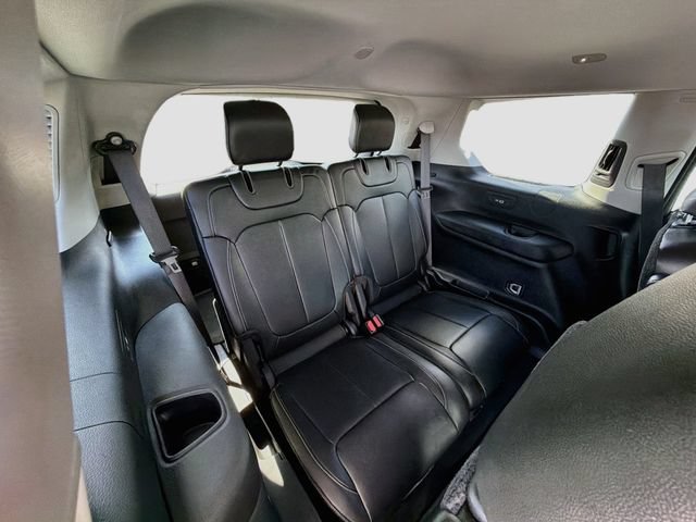 Used 2023 Jeep Grand Cherokee L Limited w/ Black Appearance Package RWD image 35