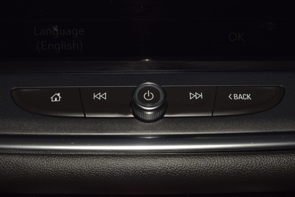 Used 2024 Chevrolet Blazer LT w/ Convenience Package FWD image 32