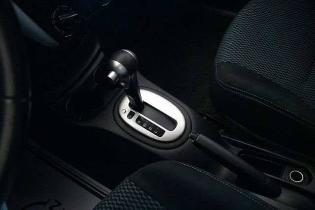 Used 2016 Nissan Versa Note SV image 30