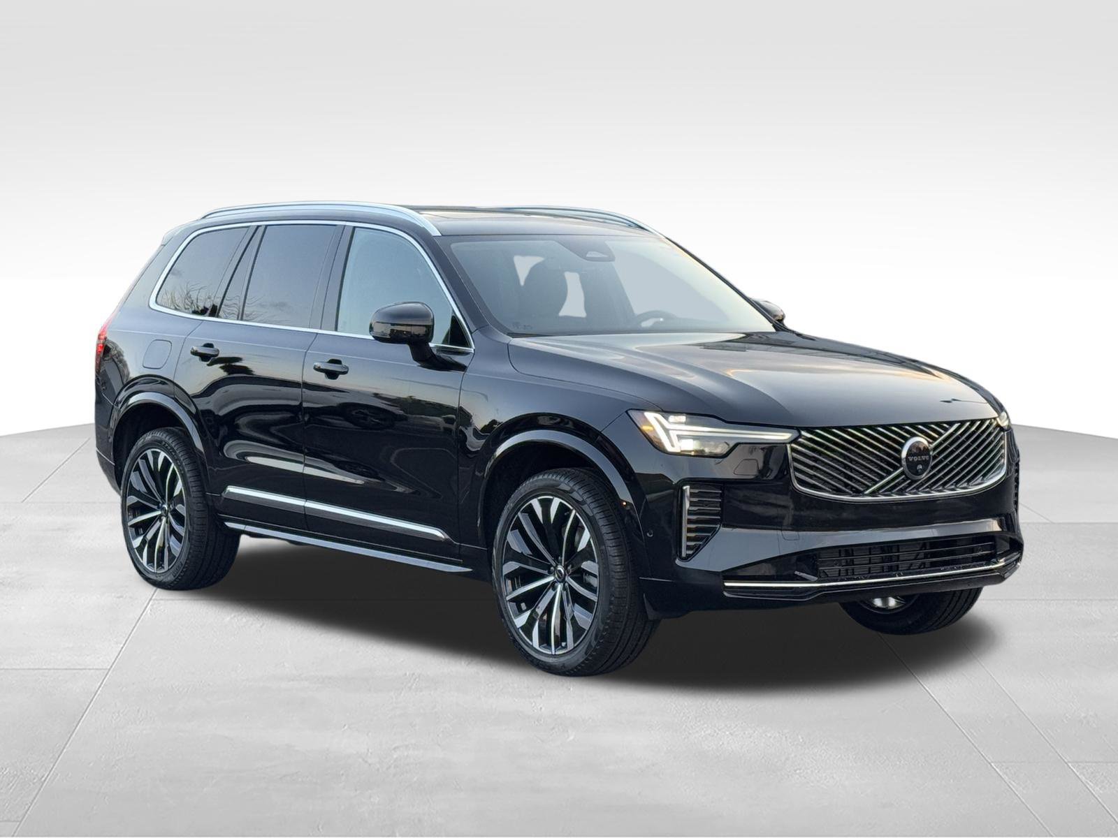 New 2026 Volvo XC90 B6 Plus w/ Protection Package Premier AWD/4WD image 8
