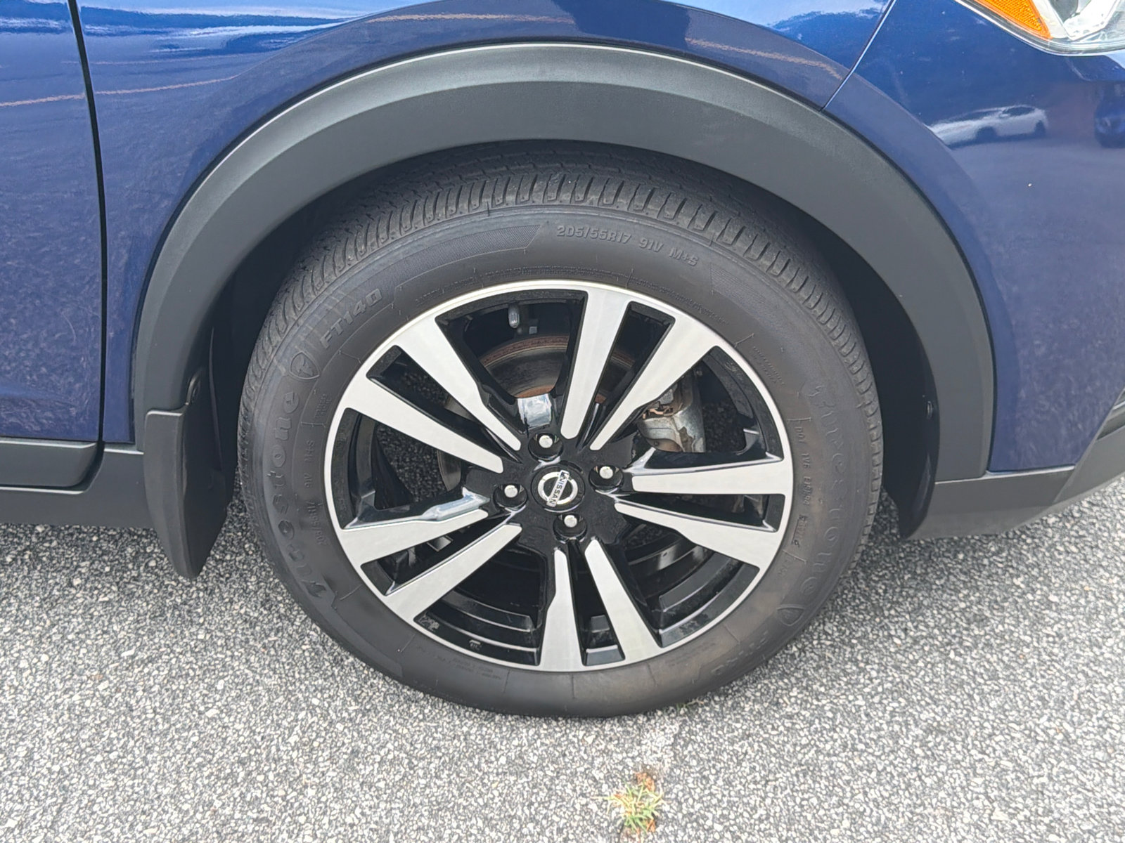 Used 2020 Nissan Kicks SR w/ SR Premium Package FWD image 12