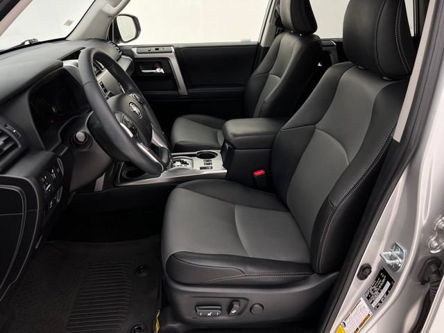 Used 2022 Toyota 4Runner SR5 Premium w/ TRD Black Wheel Package (TMS) AWD/4WD image 15