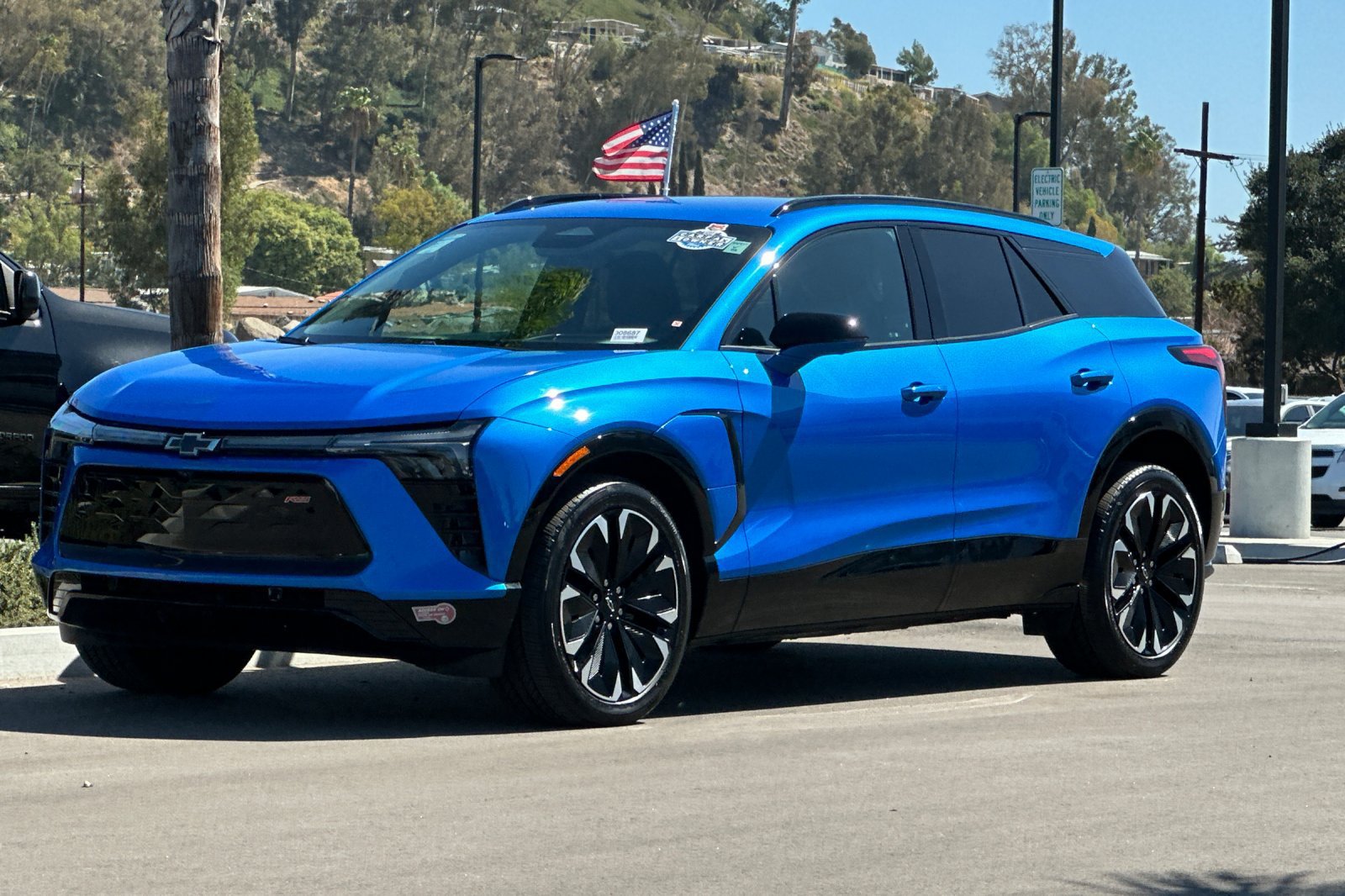 Used 2024 Chevrolet Blazer EV RS AWD/4WD image 8