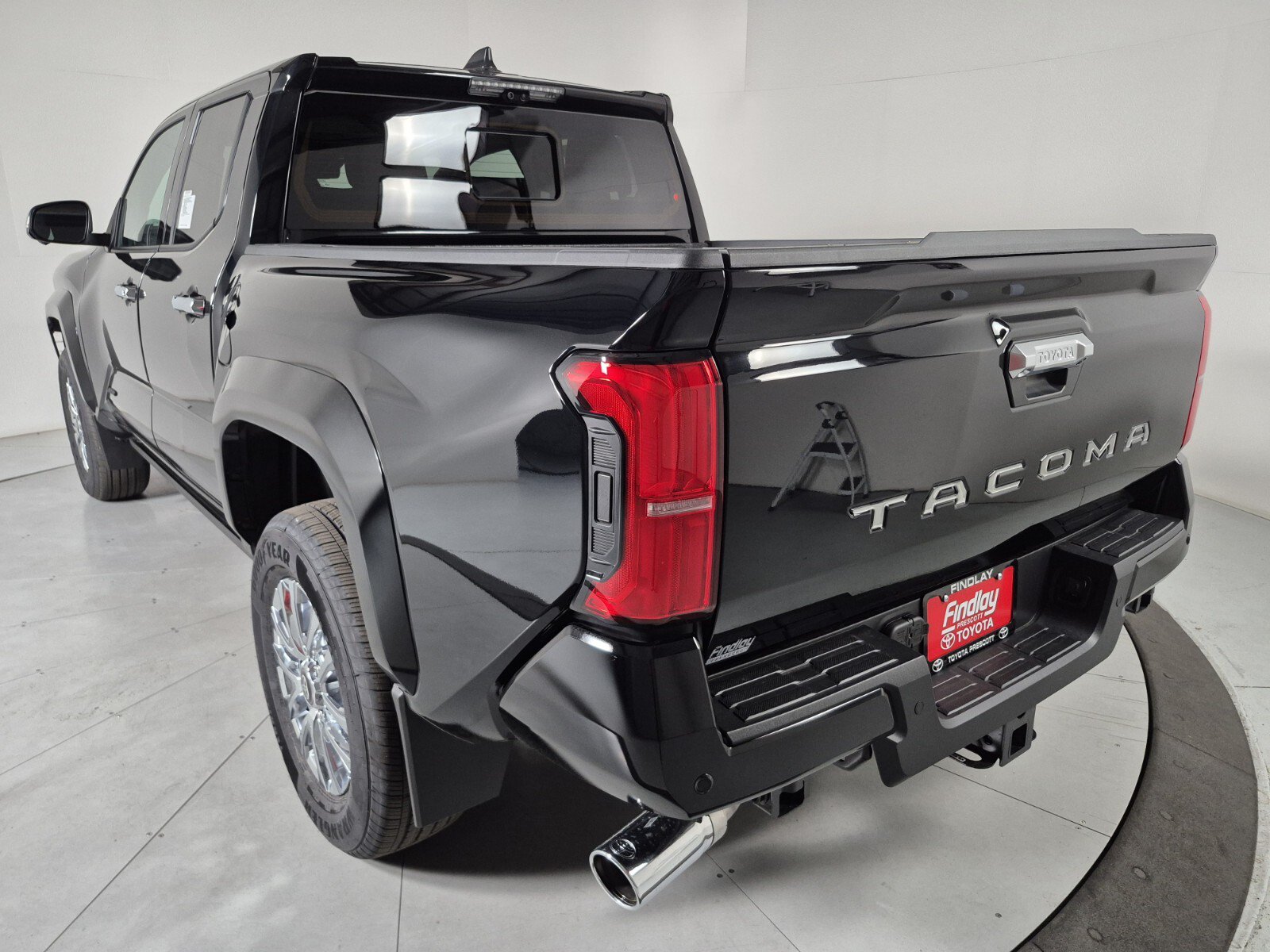 New 2026 Toyota Tacoma SR5 AWD/4WD image 3