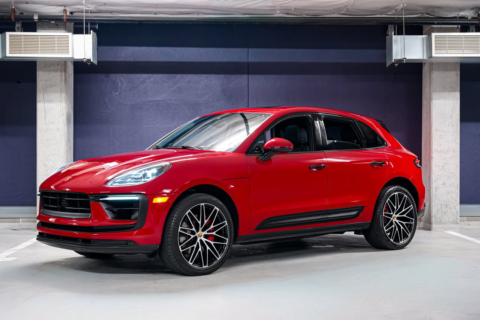 Used 2023 Porsche Macan S w/ Premium Package Plus AWD/4WD image 6