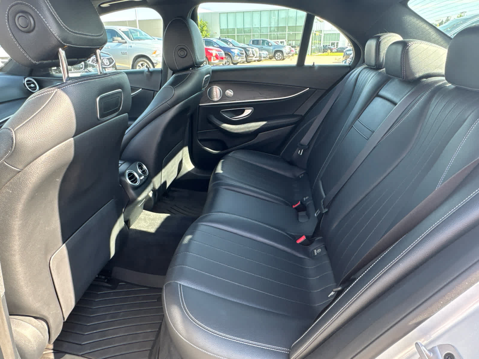 Used 2019 Mercedes-Benz E 450 4MATIC Sedan image 10