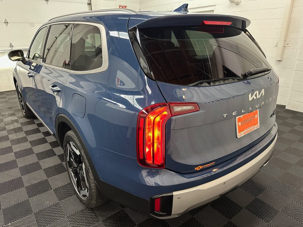 Used 2023 Kia Telluride S w/ S Sunroof Package AWD/4WD image 8