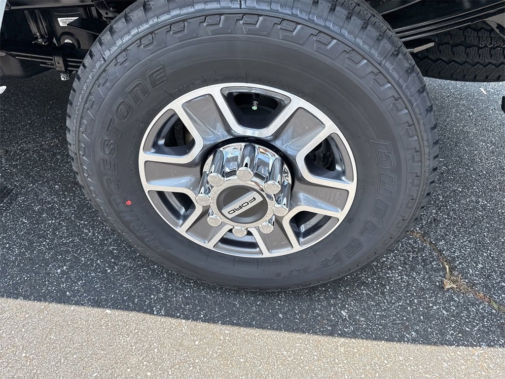 New 2025 Ford F350 XLT w/ 360-Degree Camera Package image 23