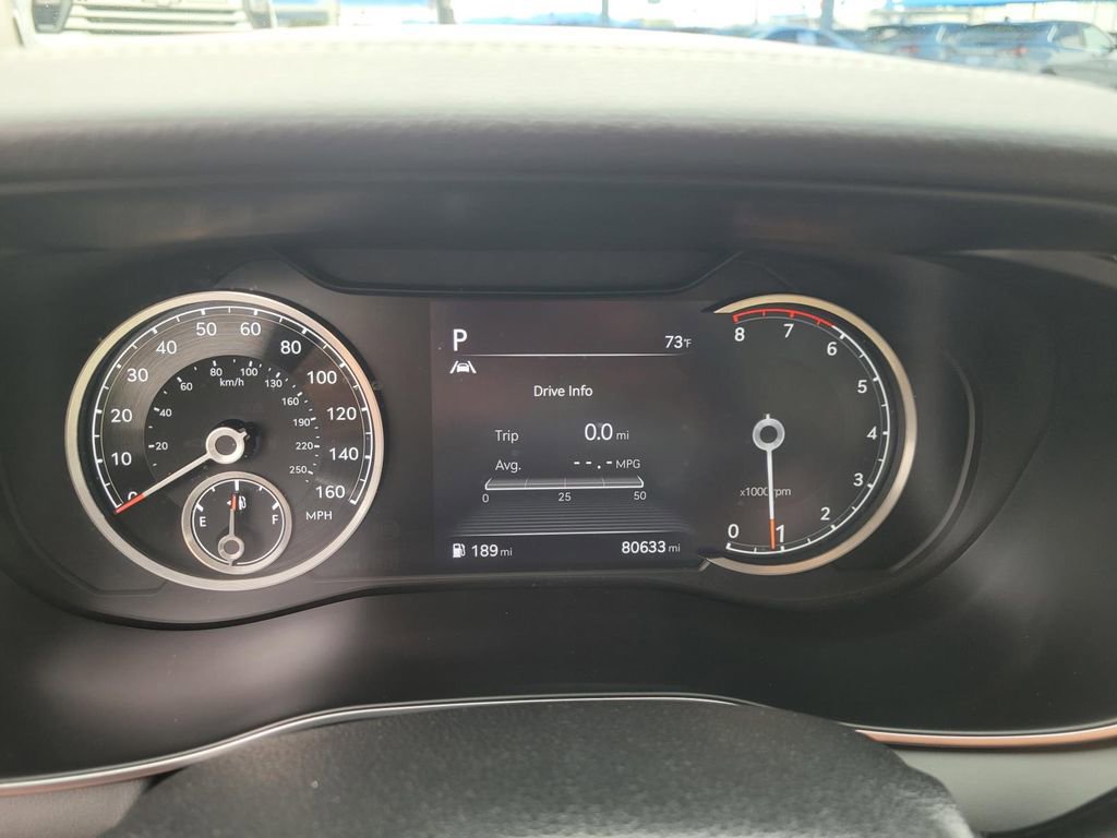 Used 2022 Genesis G70 2.0T image 31