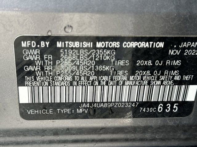 Used 2023 Mitsubishi Outlander SE image 32