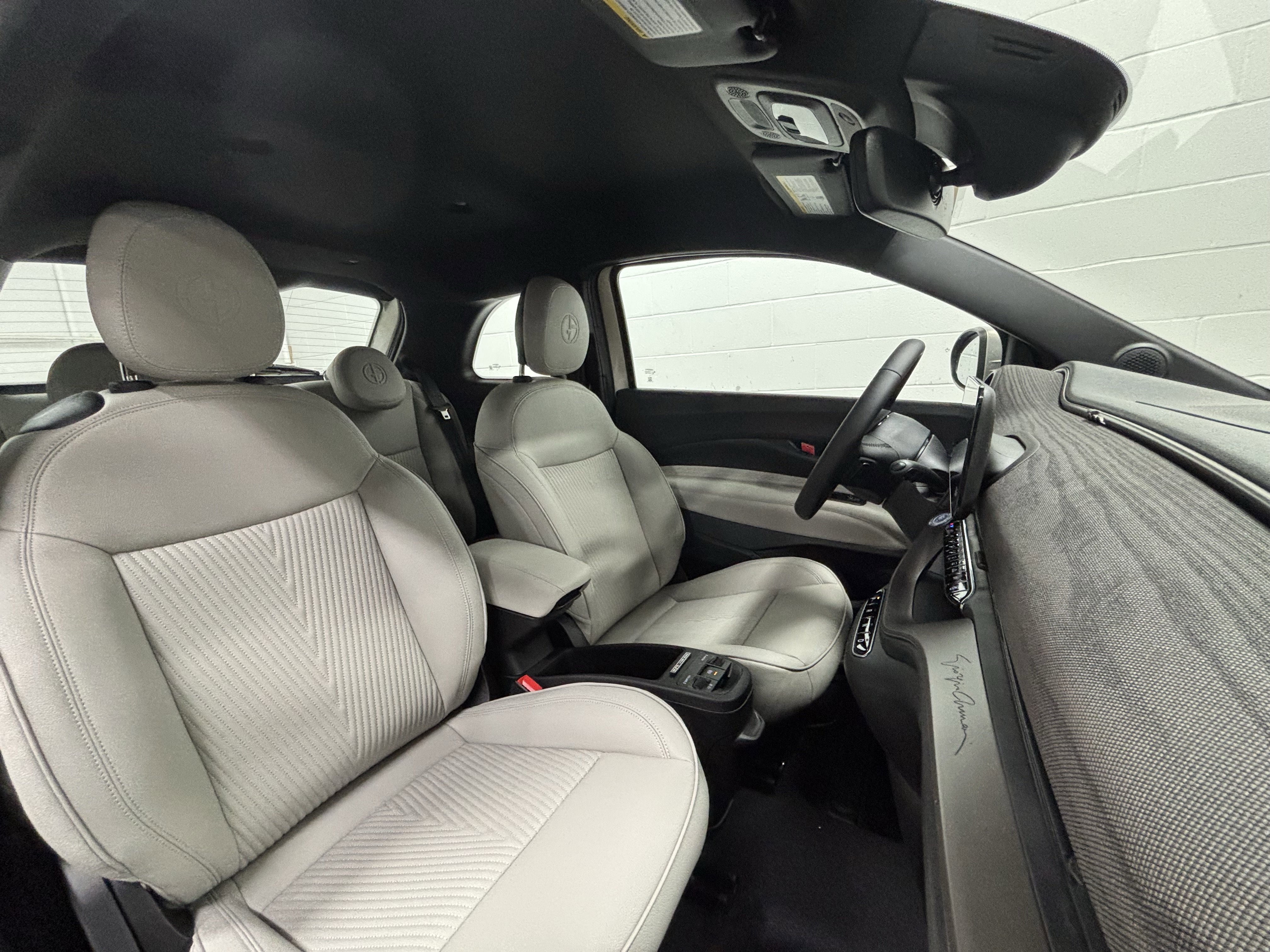 New 2025 FIAT 500 e image 4