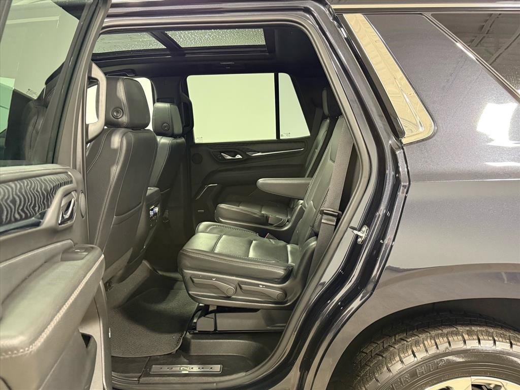 Used 2023 GMC Yukon Denali w/ Max Trailering Package image 13