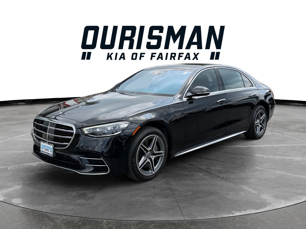 Used 2023 Mercedes-Benz S 500 4MATIC w/ AMG Line image 3