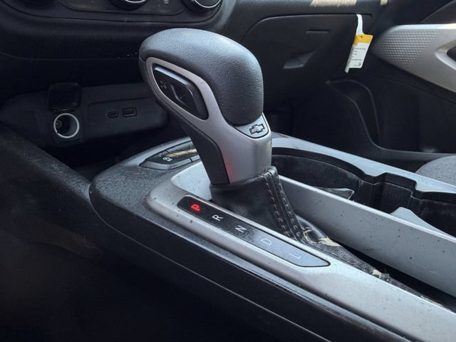 Used 2024 Chevrolet Trax LS w/ LS Convenience Package FWD image 18
