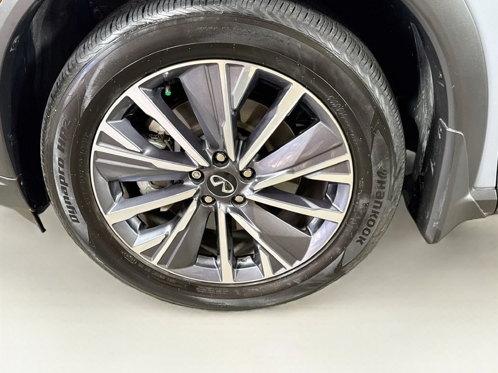 Certified 2027 INFINITI QX60 Luxe w/ Cargo Package AWD/4WD image 45