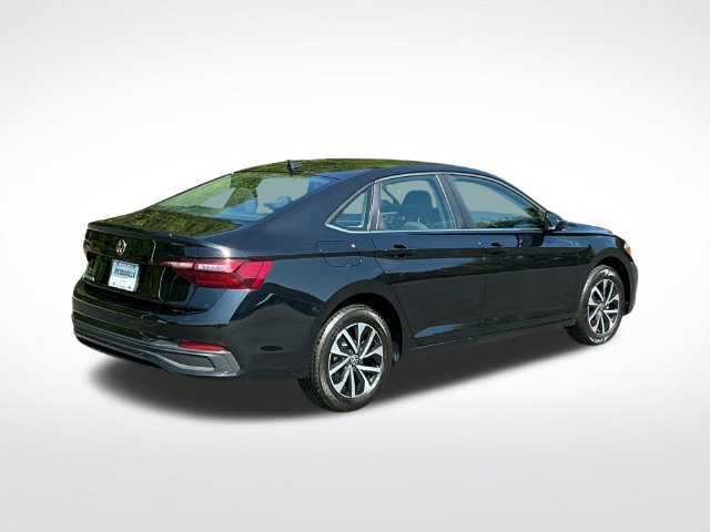 Used 2024 Volkswagen Jetta S FWD image 5