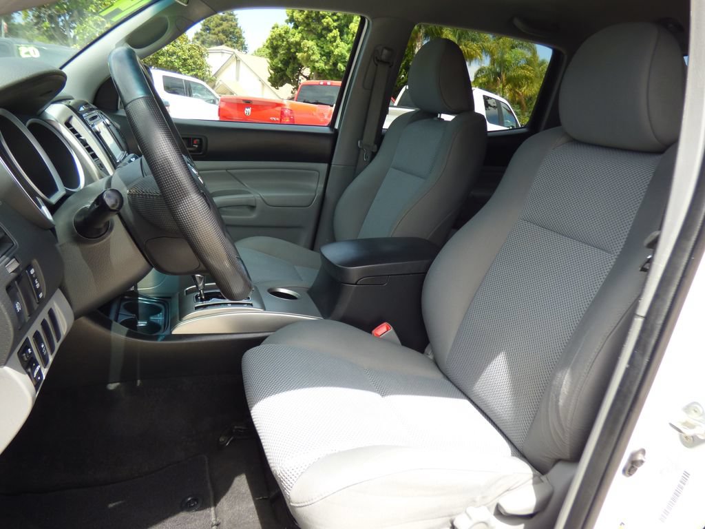 Used 2014 Toyota Tacoma PreRunner w/ TRD Sport Package RWD image 22