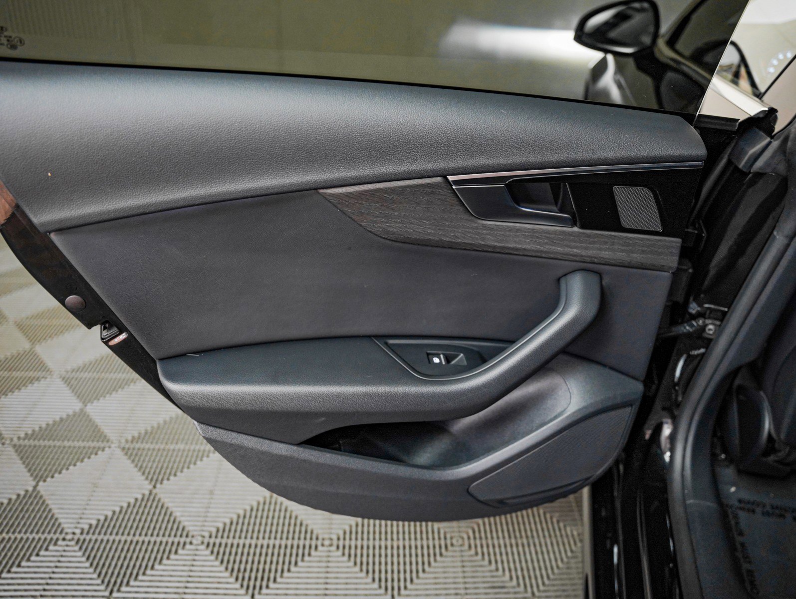 Used 2022 Audi A5 2.0T Premium w/ Convenience Package image 24