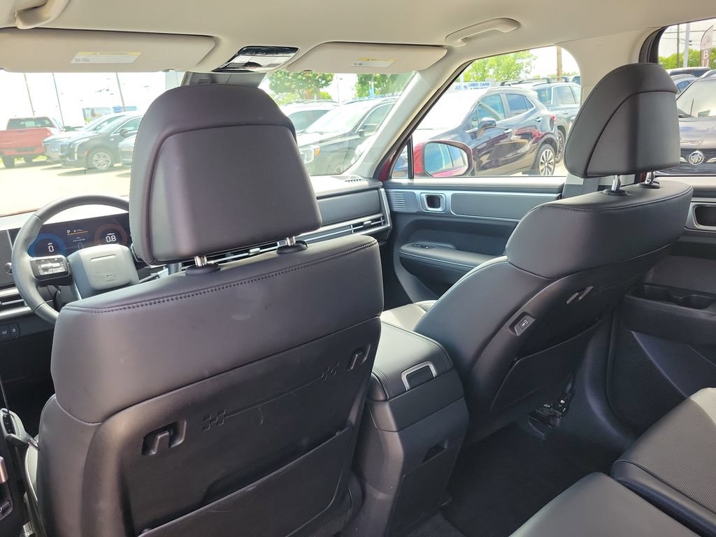 Used 2026 Hyundai Santa Fe SEL AWD/4WD image 15
